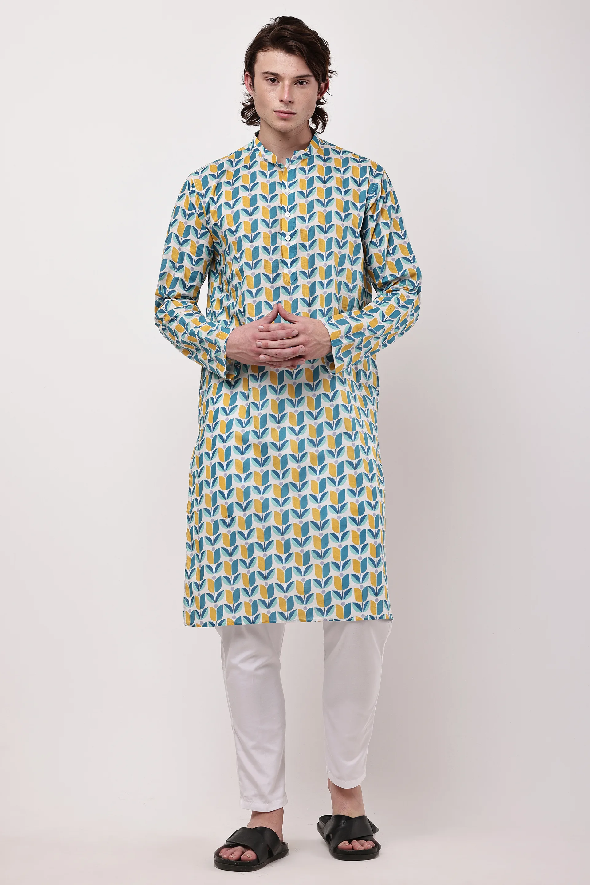 Men White & Multicolour Abstract Leaf Printed Straight Kurta Set — view 3